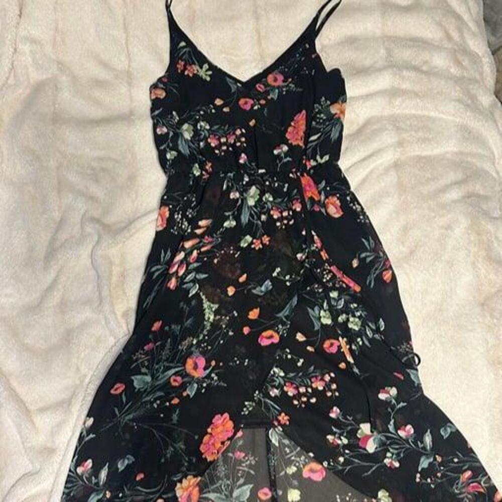 Floral Maxi Dress - IZ Byer XS